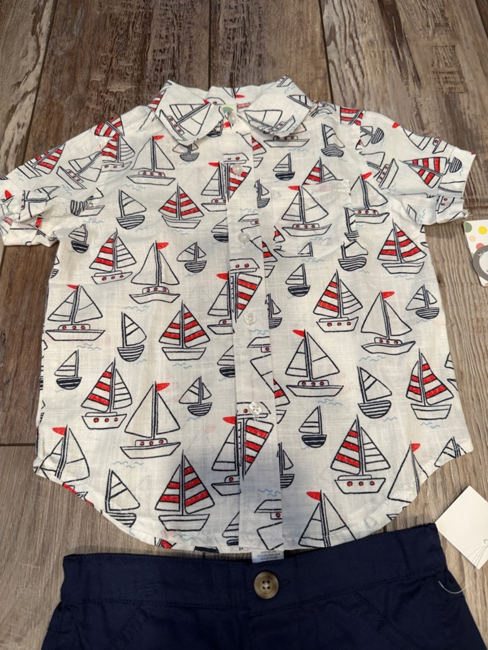 NEW! Little Me White Button-Up Shirt with Red & Navy Sailboats Size 2T - Picture 3 of 6